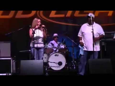 Mango in Motion 2014