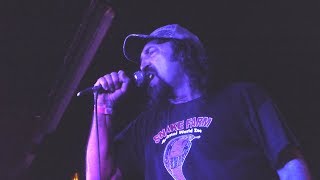 D.R.I. -  Couch slouch - Live Paris 2017