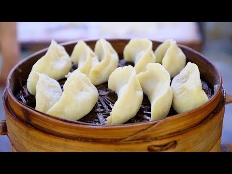 CHINESE DUMPLINGS : Street Food in Chongqing, China | NEVER-BEFORE-SEEN Chinese Street Food tour