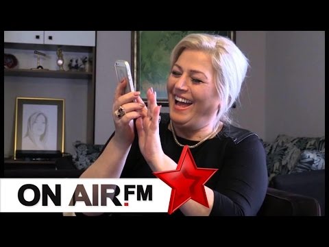 Kush është n' derë  -    Ganimete Jashanica