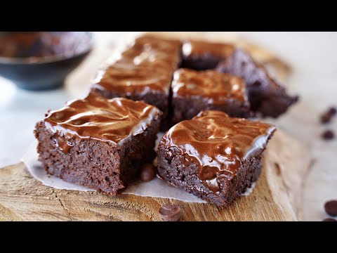 Better Than Regular Brownies?! Vegan BLACK BEAN BROWNIES!