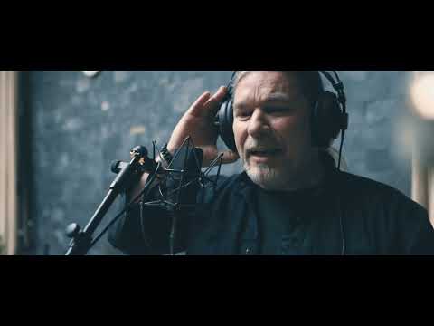 Petr Kolář - Co je vůbec v nás (feat. Olympic) (Official Video)