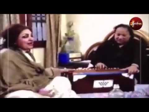Noor Jahan & Nusrat Fateh Ali khan live first time live