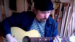 ChickenboneJohn talks about Harmony Stella guitars