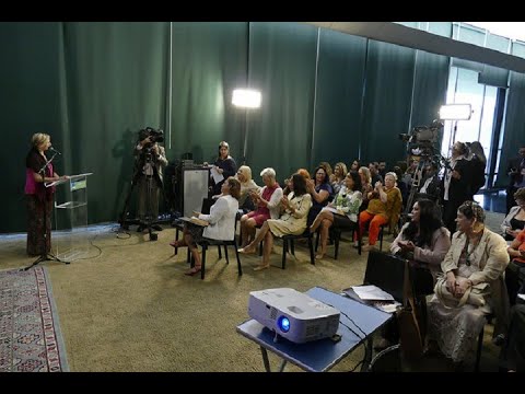 Mulheres constituintes debatem a participação feminina na política