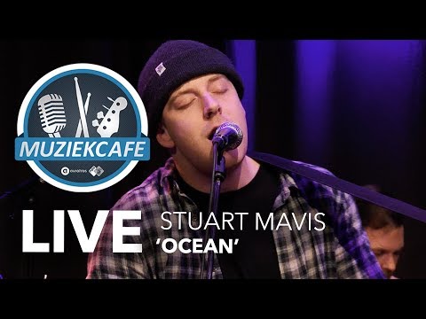 Stuart Mavis - 'Ocean' live bij Muziekcafé
