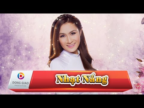 Thể hiện bởi Giáng Tiên