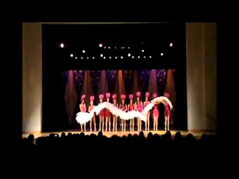 Viva Las Vegas feather fan dance