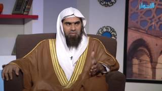 صورة عنده محل تجاري كيف يزكي ؟ | الشيخ خالد الفليج