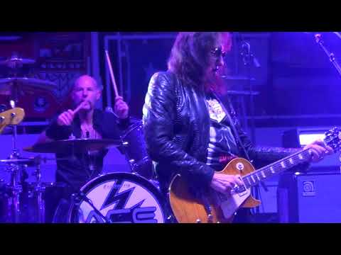 Ace Frehley - 2018-10-31 - KISS KRUISE VIII - 08 - Torpedo girl
