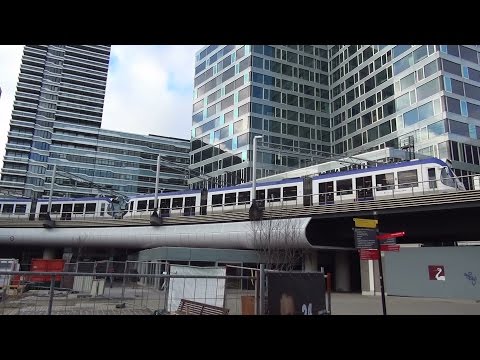 HTM RandstadRail gekoppelde Alstom RegioCitadis Anna van Buerenplein te Den Haag