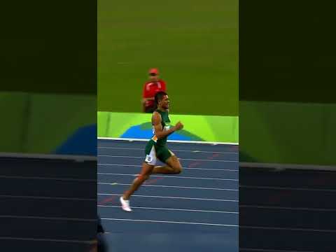 Wayde van Niekerk Slowmotion ⬅️ | AthleticsVideos