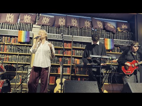 Teegra - Laser Eyes - Iceland Airwaves 2025 - Hús Máls & Menningar - 11-7-2025