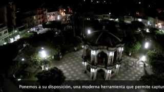 preview picture of video 'Templo del Señor de Jalpa y Plaza Aréchiga de noche'