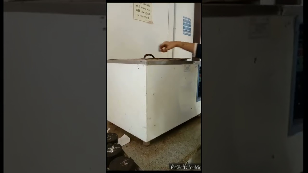 Ductility test on bitumen