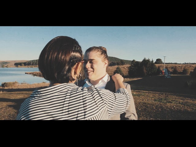 Maquiagem; Making of; Noiva; Noivo; Pré Wedding; Street Wedding; Celina Munhoz; Adriana Kruger; Manu Garcia; Camarim Madri; Wandering Wedding; São Francisco de Paula; Fotografia de Casal; Fotografia de Casamento; Pré Wedding; São Leopoldo;'