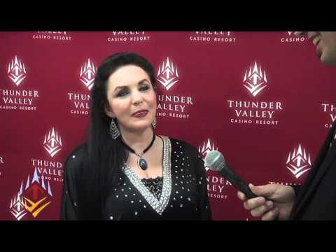 Crystal Gayle Interview and Performance - Thunder Valley Casino Resort