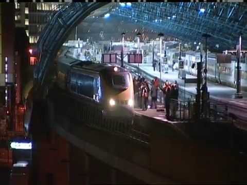 Goodbye Waterloo / Waterloo Sunset featuring Lily Allen