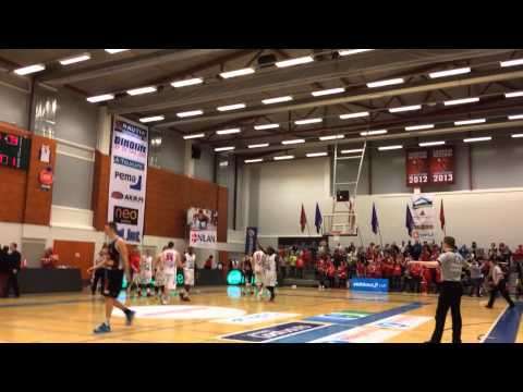 Bisons menee välieriin, Kouvot-pelin loppu