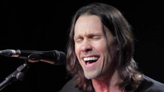 Alter Bridge | Myles Kennedy - Show Me A Leader (Live at Planet Rock)