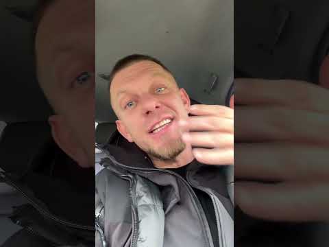 Персонаж третьої лінії 🤣