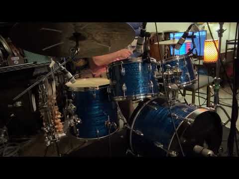 Slingerland 4 piece kit (no snare) 60’s/70’s - Blue Agate Wrap image 4