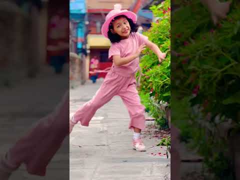 Piratiko talma phul phulyo kamala 💃💃💃 #shortvideo #nepalisong @Ajasbi