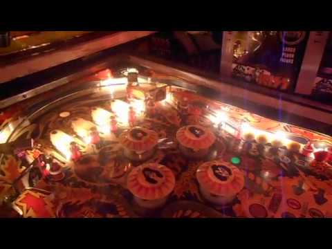 PATRICK VIGUIER KISS PINBALL BALLY 1978