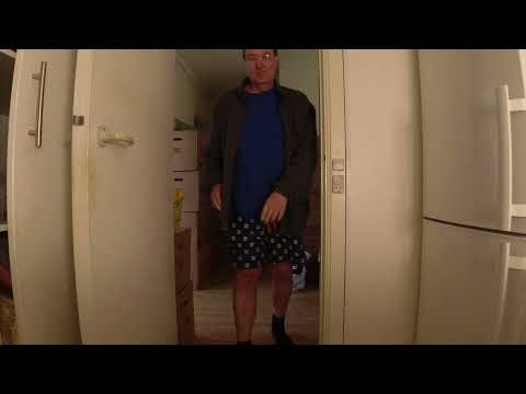 MongoTV_11890 - Vil Cykle Til NETTO Onsdag Aften - Sælge Flaske - Købe CLICK MIX SLIK - COLA