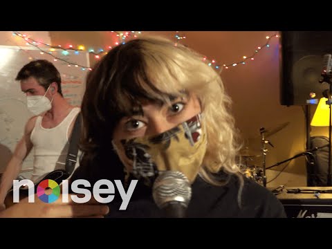 Video thumbnail for Duck Eat Duck World