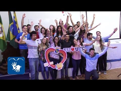 Alunos de engenharia utilizam vídeo e arte para apresentar trabalhos