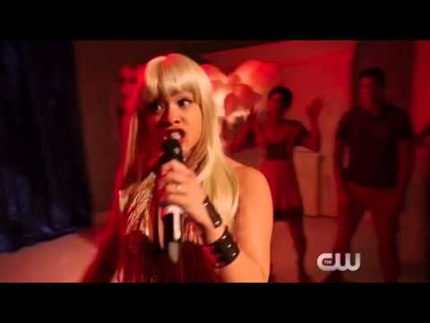 JANE THE VIRGIN 2x17 - CHAPTER THIRTY-NINE