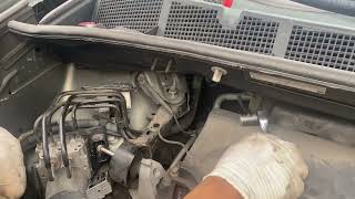 🔴🔧 How to change upper motor mount on Toyota sienna 2011