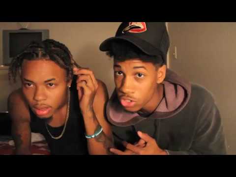 download lagu mp3 mp4 5 Turn Ons For Guys, download lagu 5 Turn Ons For Guys gratis, unduh video klip 5 Turn Ons For Guys