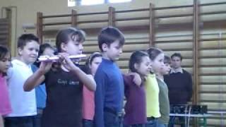 preview picture of video 'Várkerti Általános Iskola 4/b'