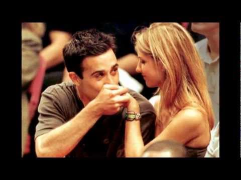 download lagu mp3 mp4 Sarah Michelle Gellar And Freddie Prinze, download lagu Sarah Michelle Gellar And Freddie Prinze gratis, unduh video klip Sarah Michelle Gellar And Freddie Prinze