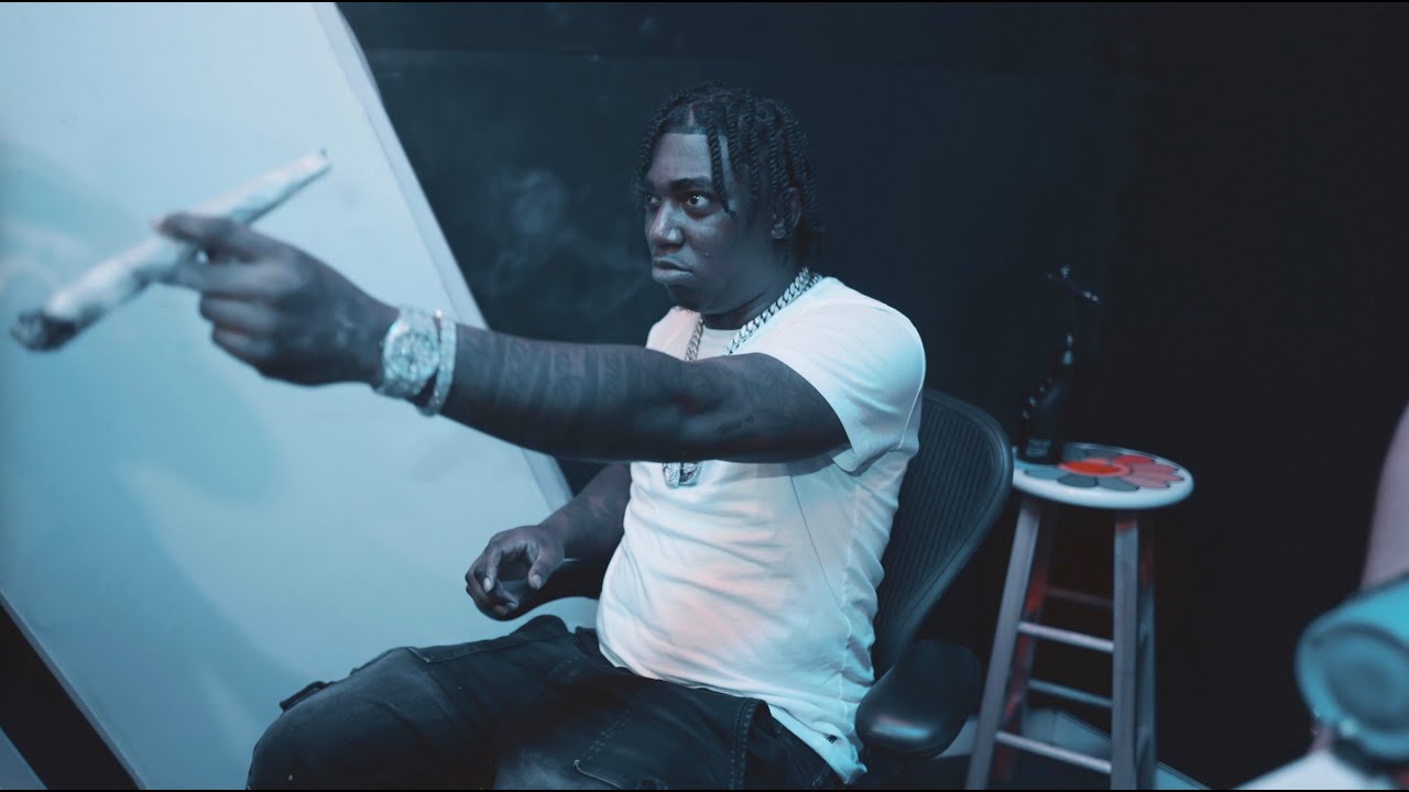 Fredo Bang — Hop Out