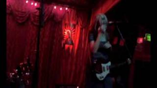 The Muffs Crush Me / I need you at Alex's Bar Long Beach Ca Aug 15 2009