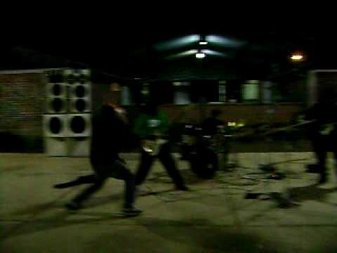 Engranaje de Kadaveres tokata en san felipe en la cancha pedro aguirrecerda