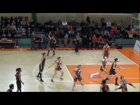 CCC Polkowice / Nadezhda Orenburg/Euroliga kobiet 1.02.2012