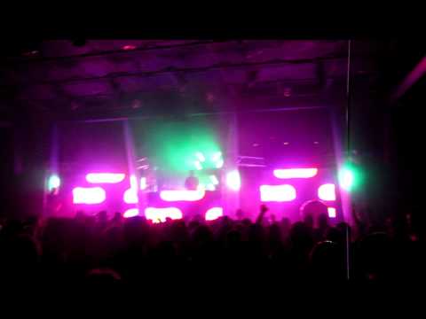 Kaskade - Fire In Your New Shoes (Feat. Dragonette) [Live in Vancouver, June 5th 2010]