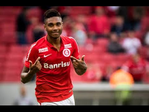 Gol de Vitinho - Internacional 2 x 1 Flamengo - 2016