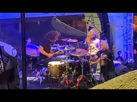 John Fred Young crushing it on Shiprocked 2024 #blackstonecherry #shiprocked