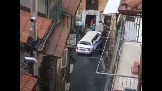 preview picture of video 'limousine a piazza dell'erba a rocca di papa 14 giugno 2014'