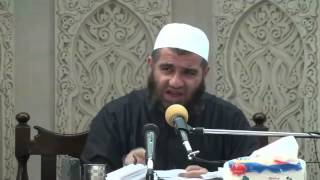 الشيخ مشهور بن حسن والشيخ علي الحلبي image