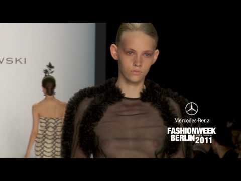 Dawid Tomaszewski Show Mercedes-Benz Fashion Week Berlin S/S 2011