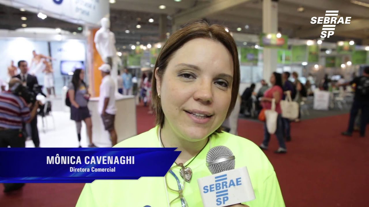 Aparelho que permite a deficiente físico ficar em pé é apresentado em feira