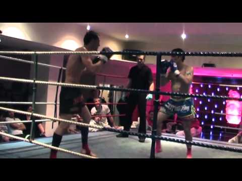 Mescho, MMAG, Sunday Show - Fight 8 - Jamie Macrae Vs. Lindzie Batey.