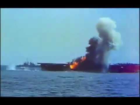 Kamikaze attack on the USS Essex, 25 november 1944