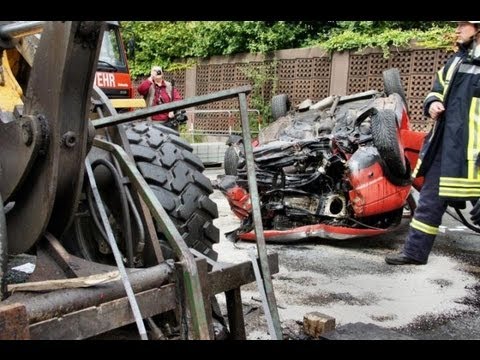 Siegen/Freudenberg: Wilde Verfolgungsjagd endete mit Crash